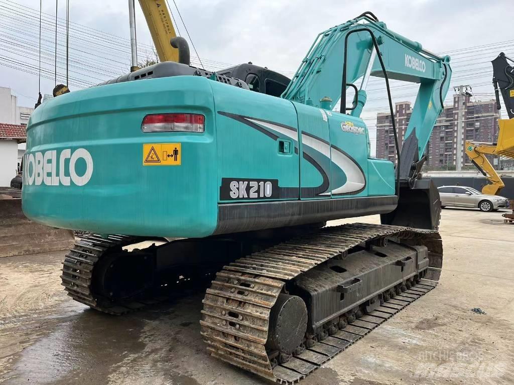 Kobelco SK 210 حفارات زحافة