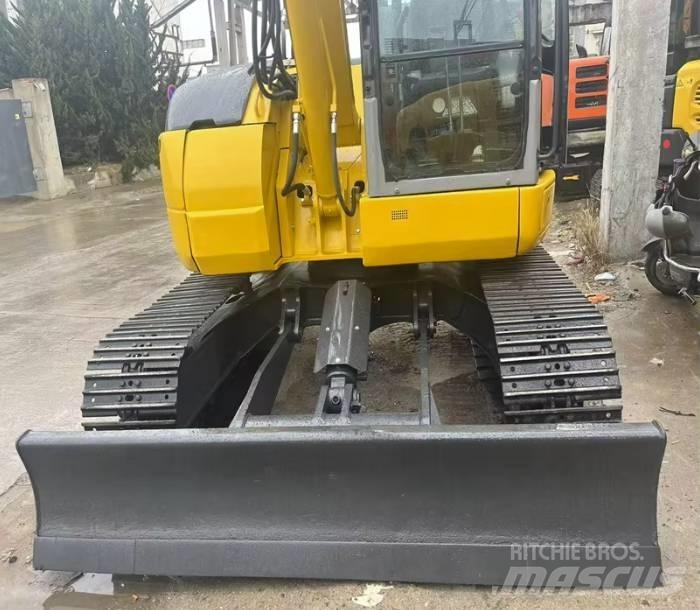 Komatsu PC 78 US-6 حفارات وسط 7 طن - 12 طن