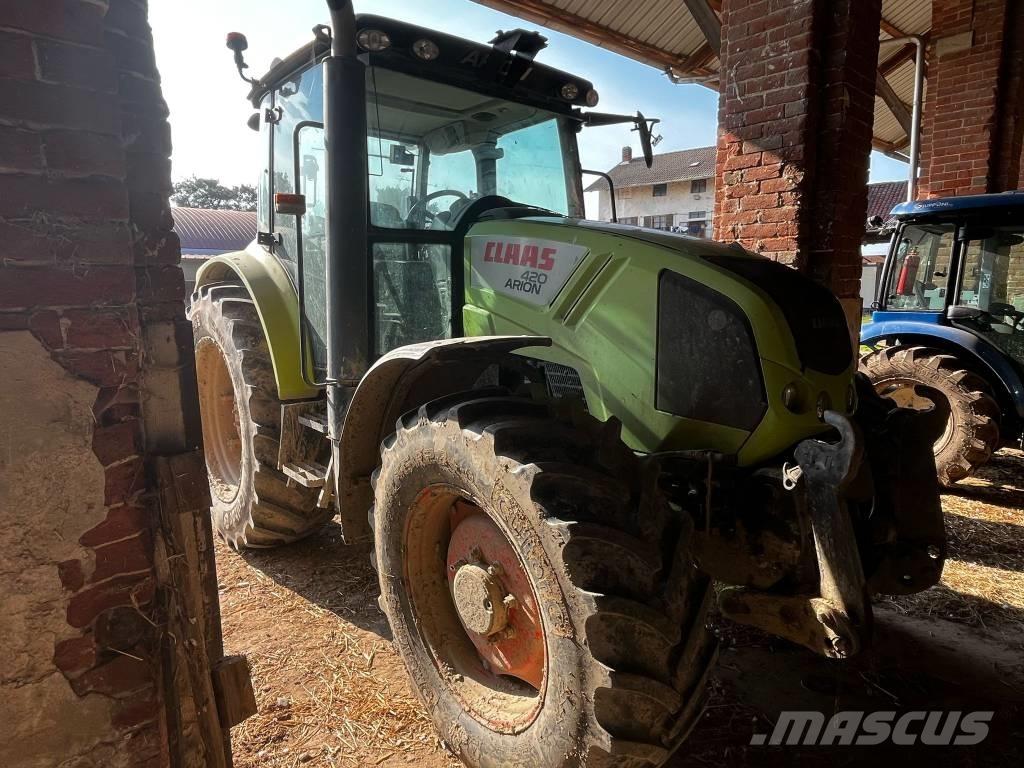 CLAAS Arion 420 الجرارات