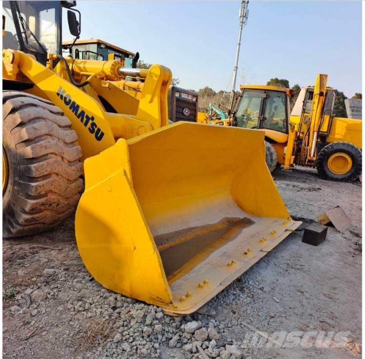 Komatsu WA 470 لوادر بعجل
