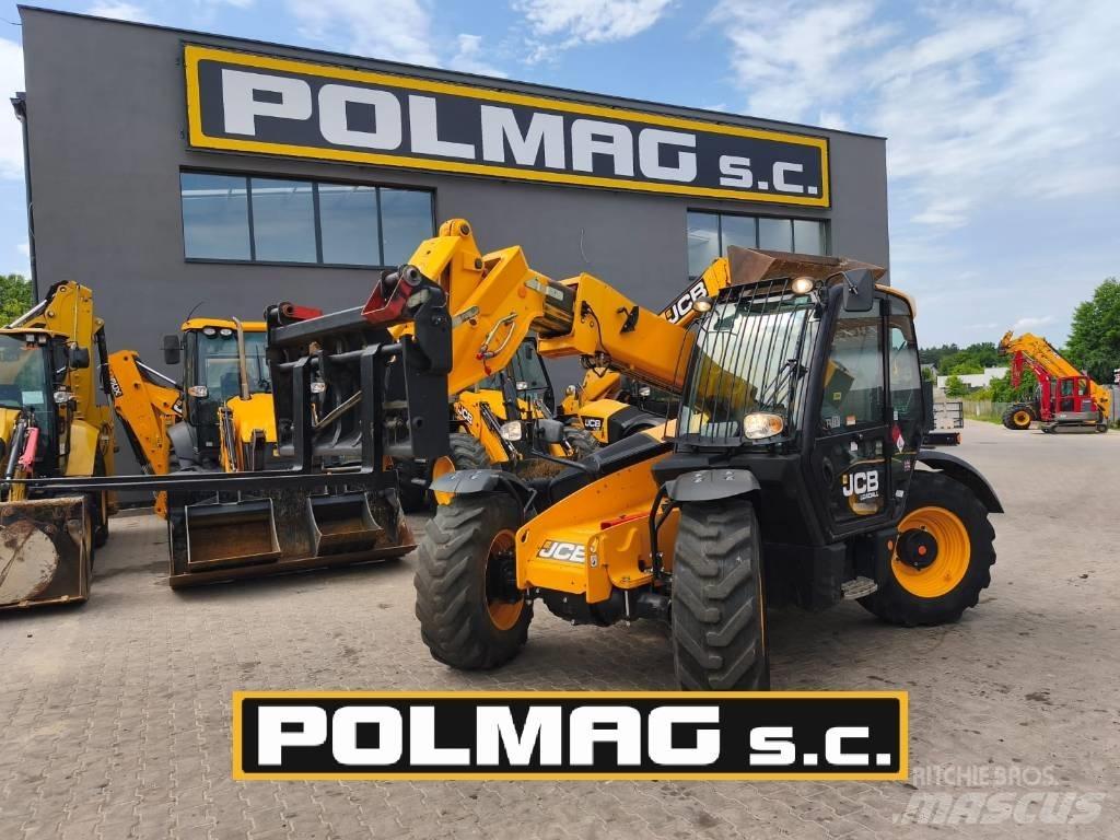 JCB 531-70 مناولات متداخلة