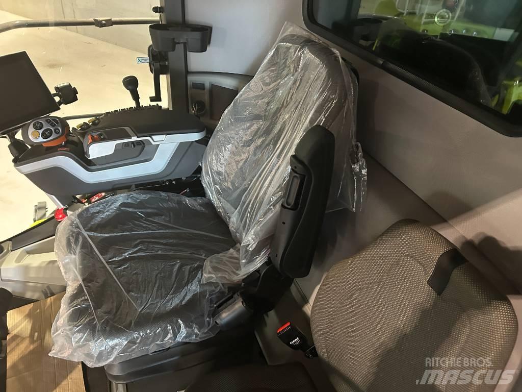 CLAAS Trion 520 حصادات