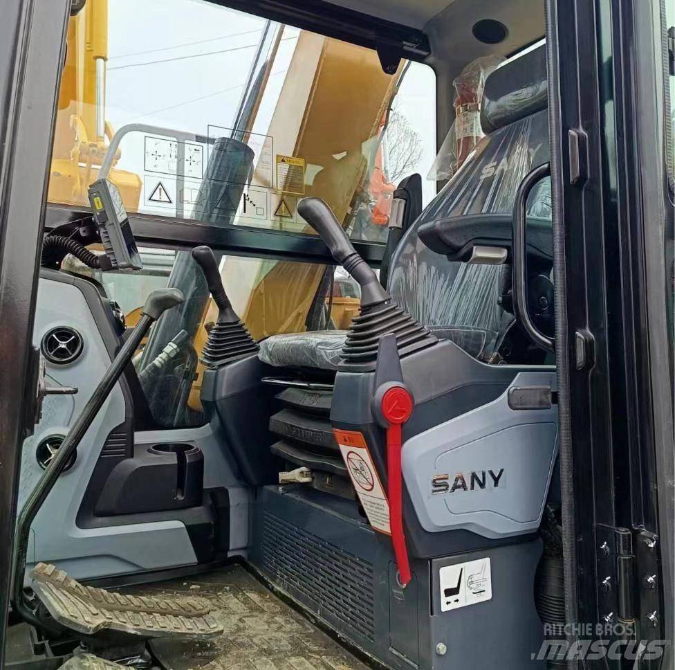 Sany SY 75 C pro حفارات زحافة