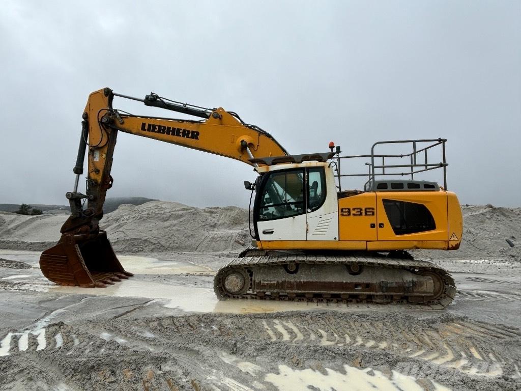Liebherr 936 حفارات زحافة