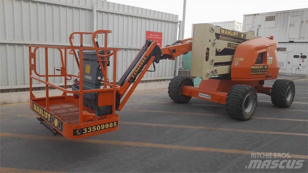 JLG 450AJ رافعات سلة مفصلية