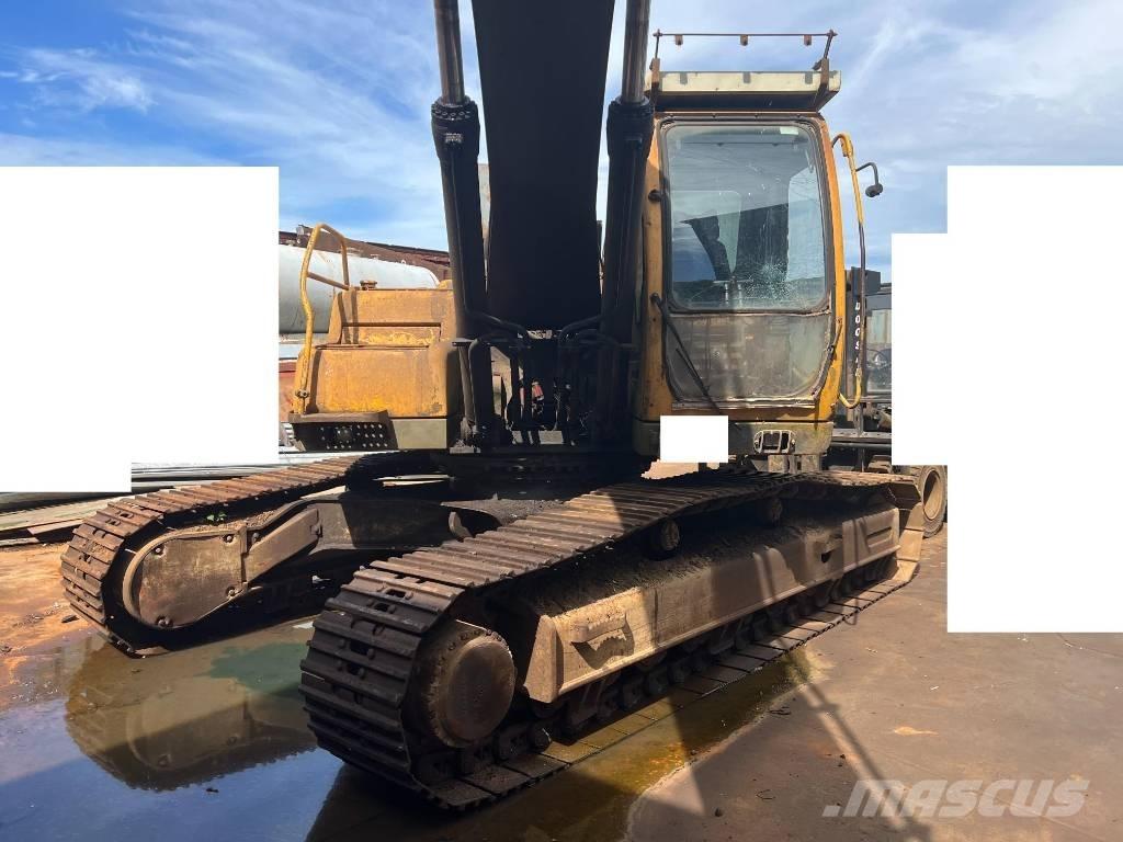 Volvo EC 290 B LC حفارات زحافة