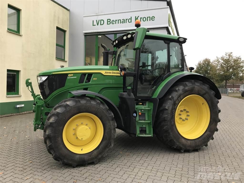 John Deere 6R 155 الجرارات