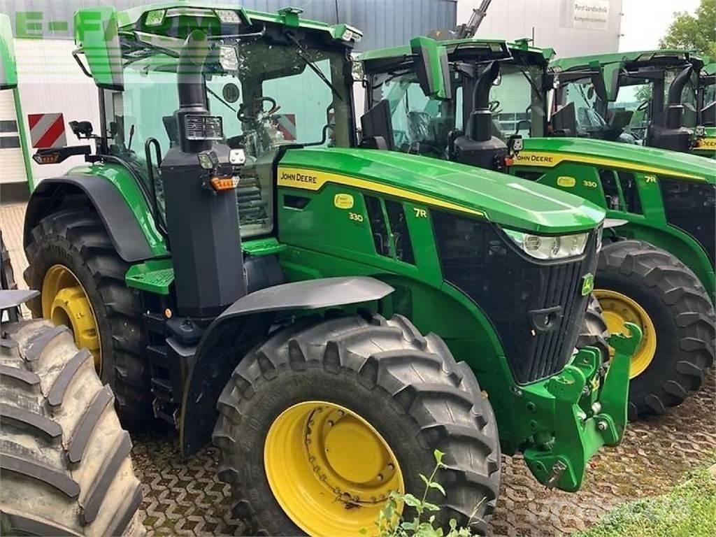 John Deere 7r 330 الجرارات