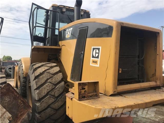 CAT 966G لوادر بعجل