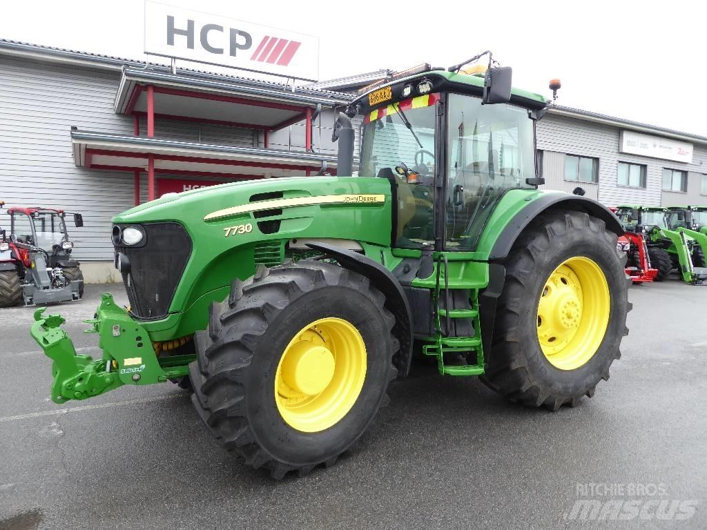 John Deere 7730 AP الجرارات