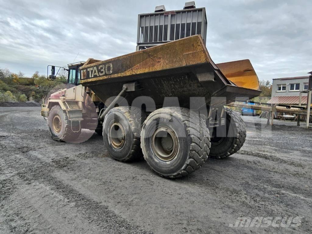Terex TA 30 ساحبات مفصلية