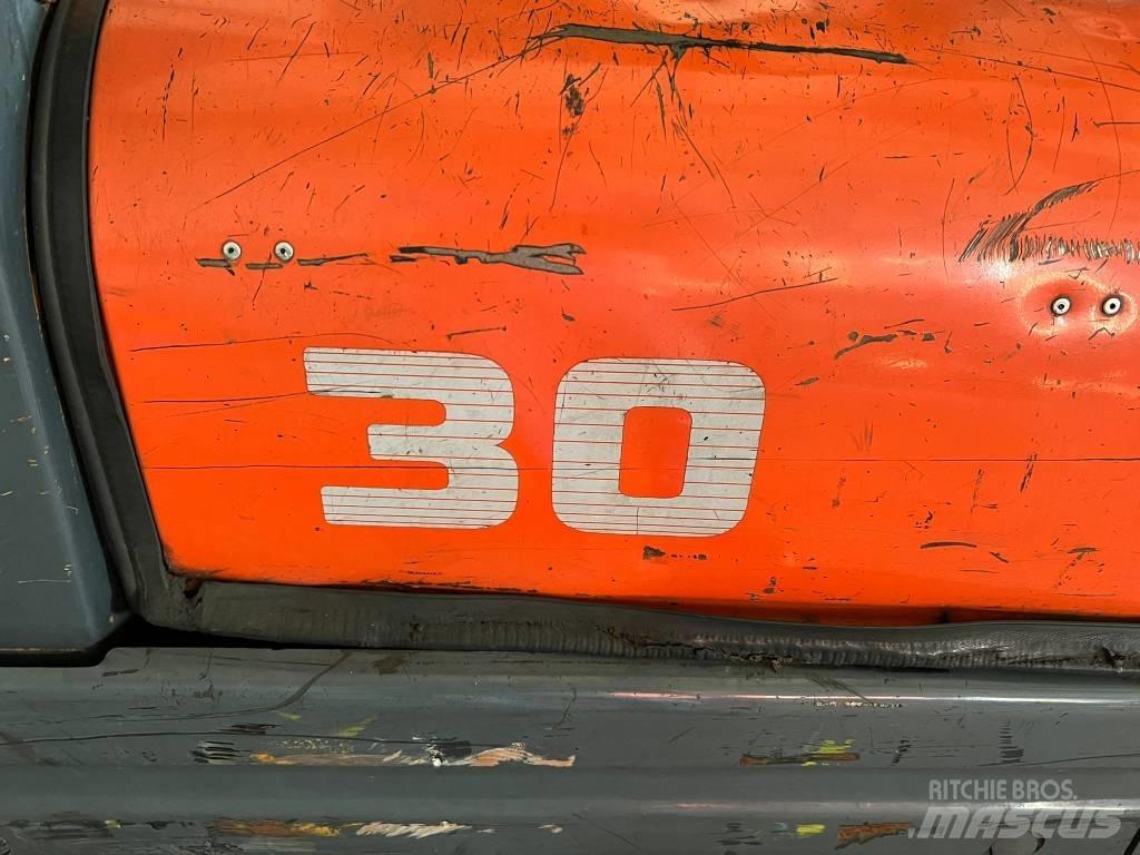 Toyota 02-6 FG F 30 شاحنات LPG