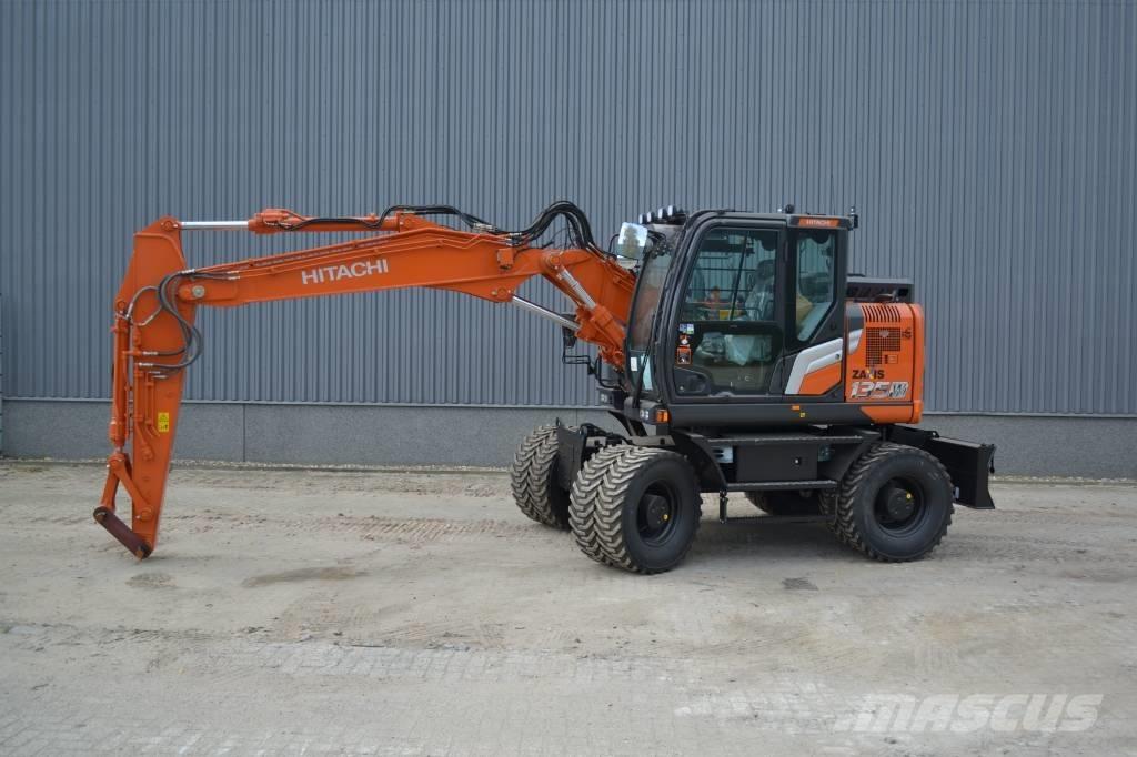 Hitachi ZX135W-7 حفارات بعجل