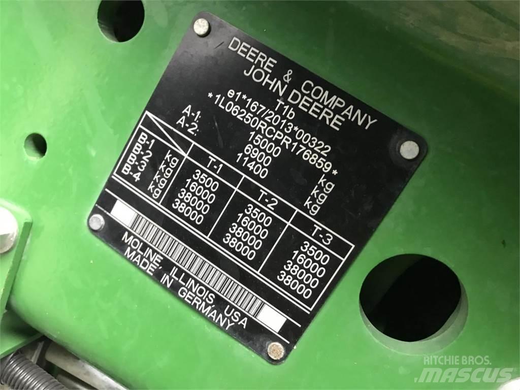 John Deere 6R 250 الجرارات