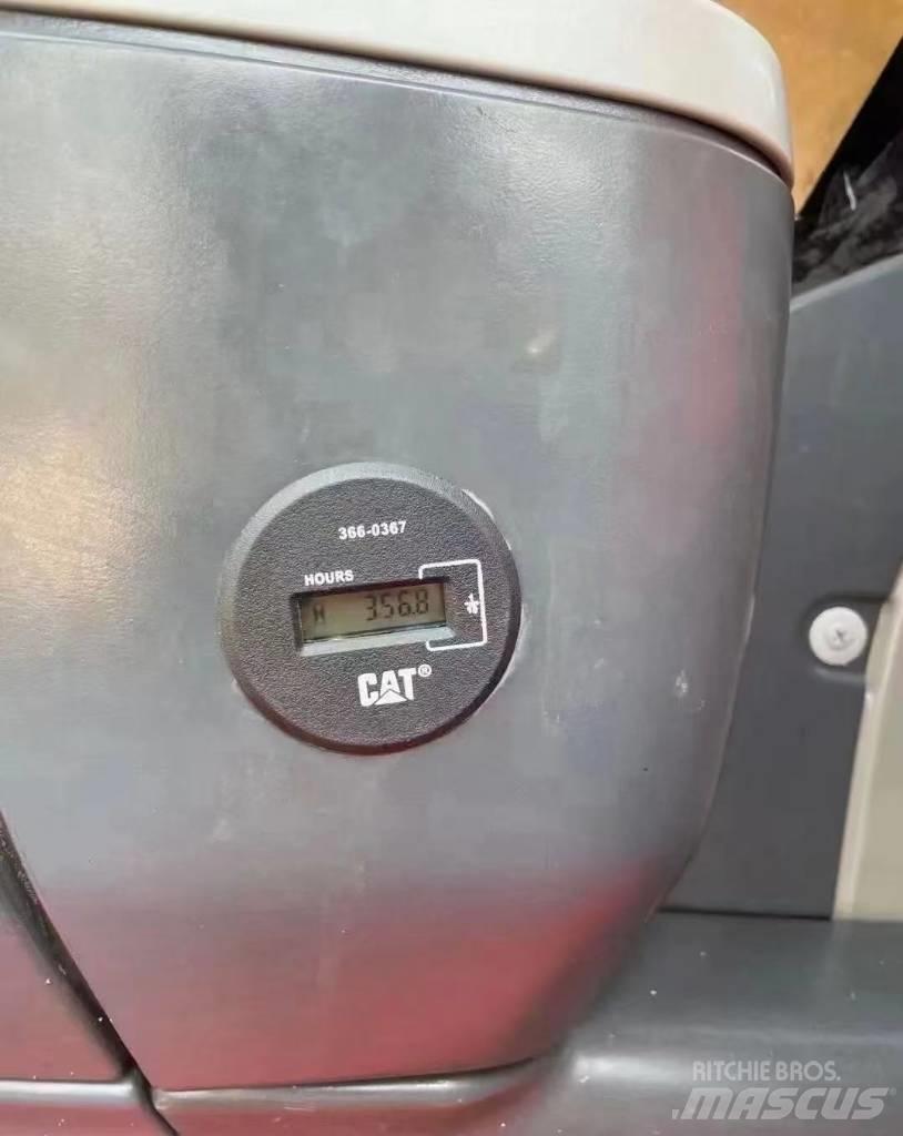 CAT 312 حفارات زحافة
