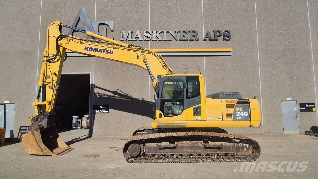 Komatsu PC240LC-8K حفارات زحافة