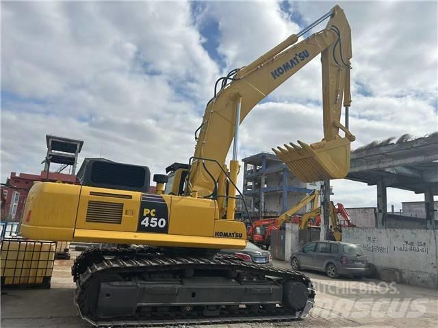 Komatsu PC 450-8 حفارات زحافة
