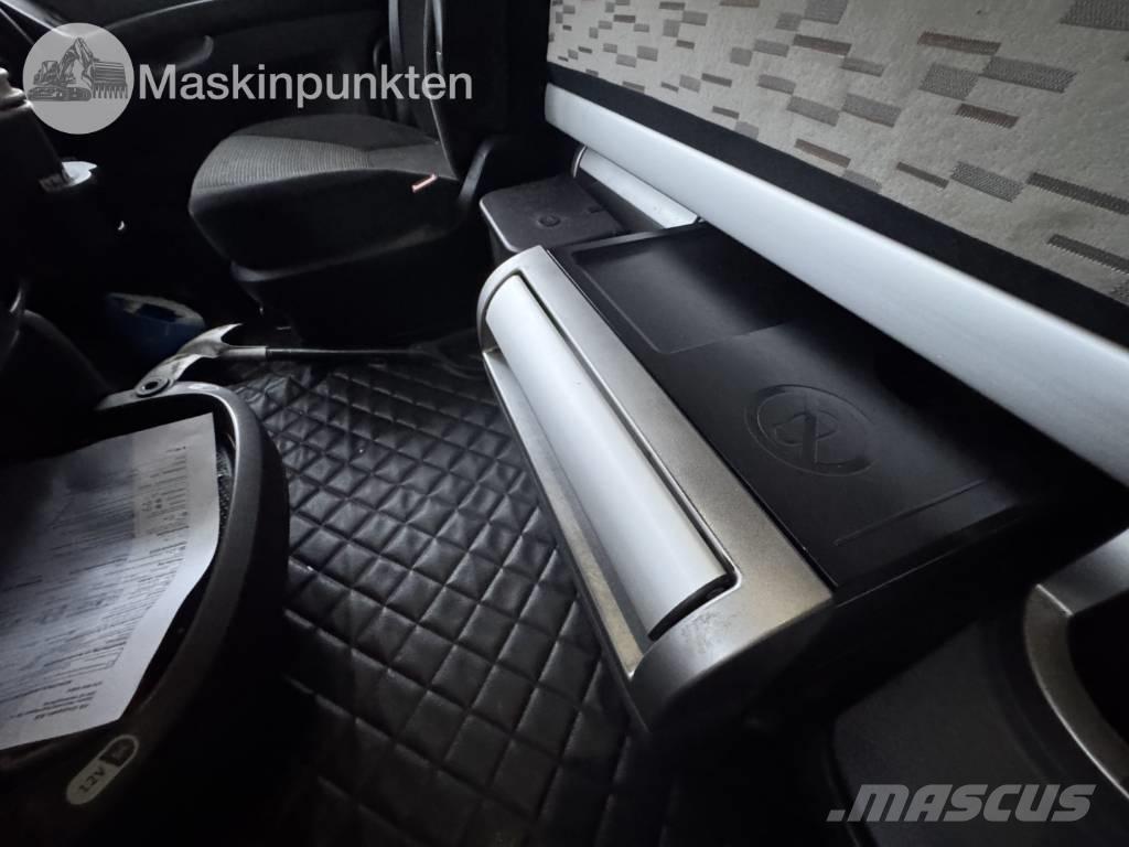 DAF FTG XF 510 Z وحدات الجر