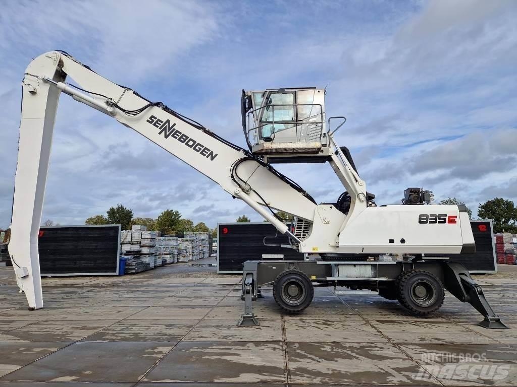 Sennebogen 835M E مناولات المخلفات / مناولات صناعية