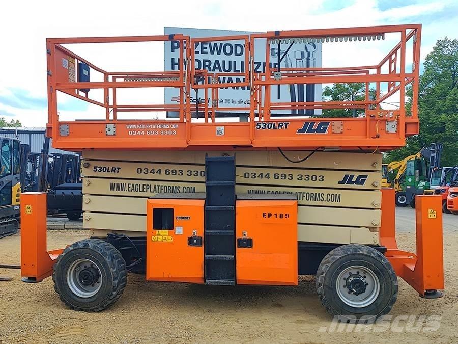 JLG 530LRT رافعات مقصية الشكل