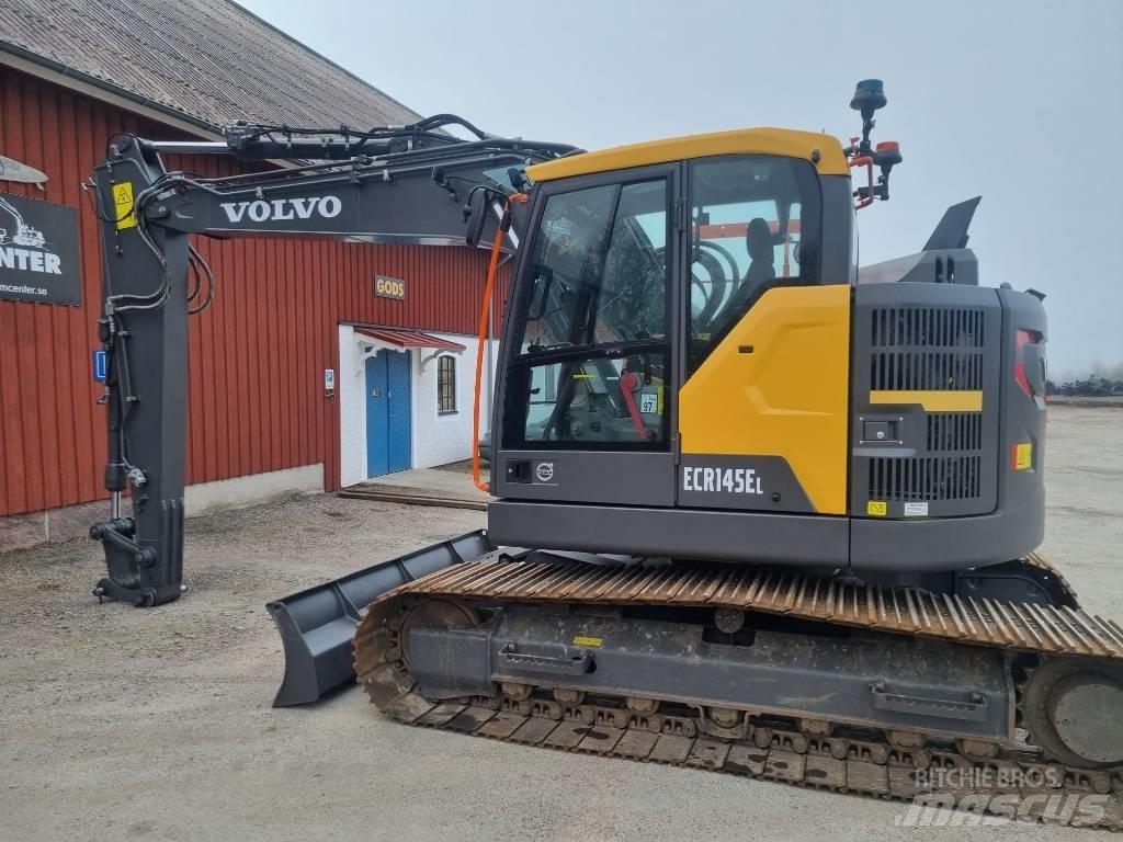 Volvo ECR 145 E حفارات زحافة