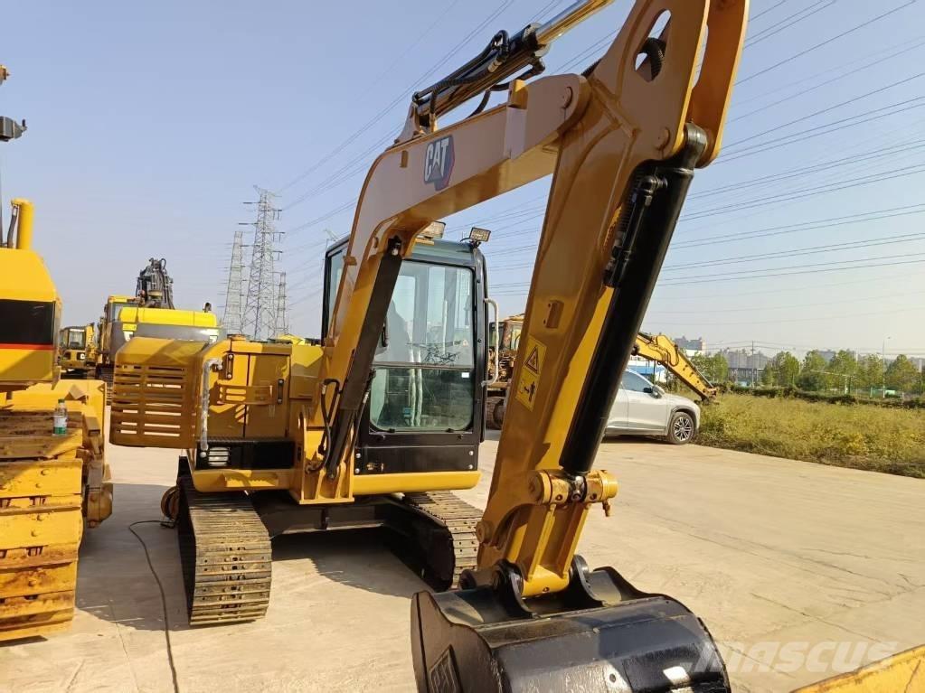 CAT 305.5 حفارات صغيرة أقل من 7 طن (حفارات صغيرة)