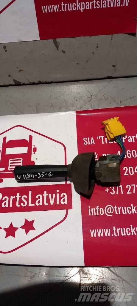 Volvo FH 12.    1624133 كابينة والداخلية