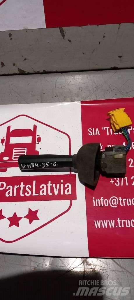 Volvo FH 12.    1624133 كابينة والداخلية