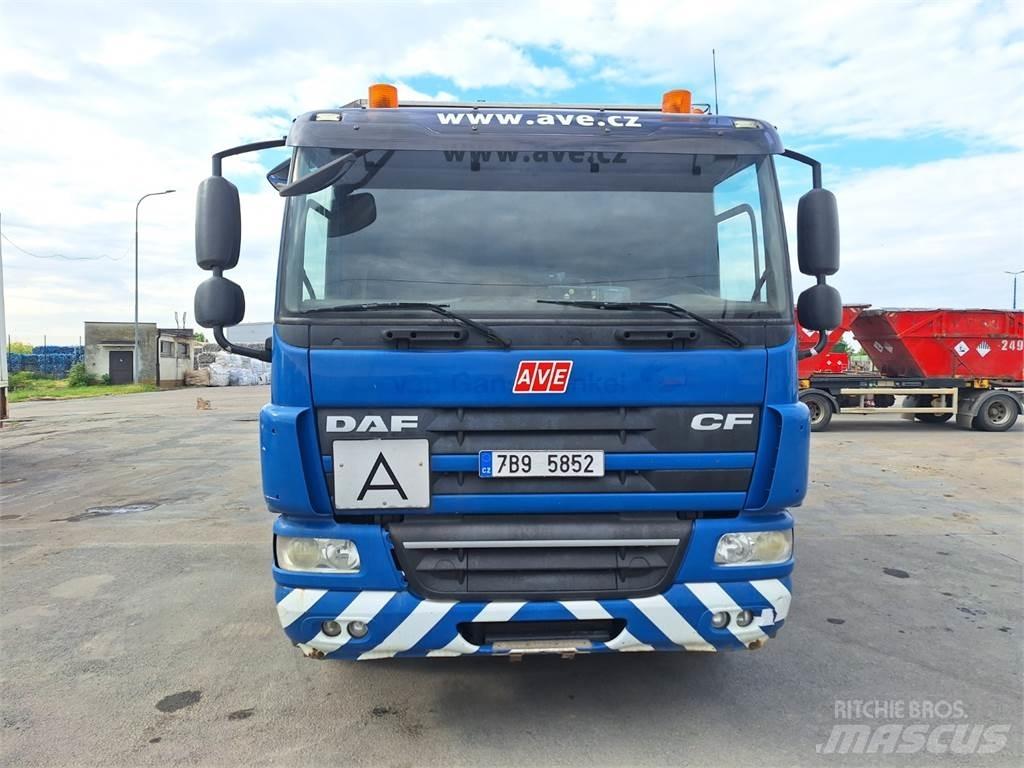 DAF FA CF75.310 شاحنات بمقصورة وهيكل