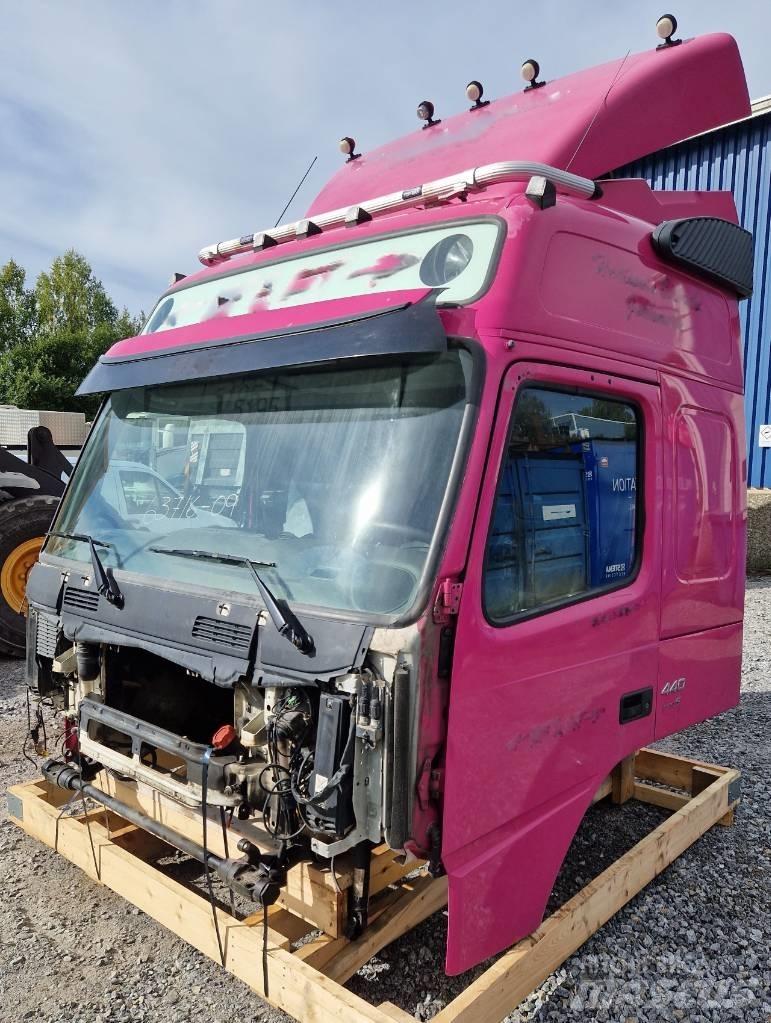 Volvo FM cabin L2H2 كابينة والداخلية