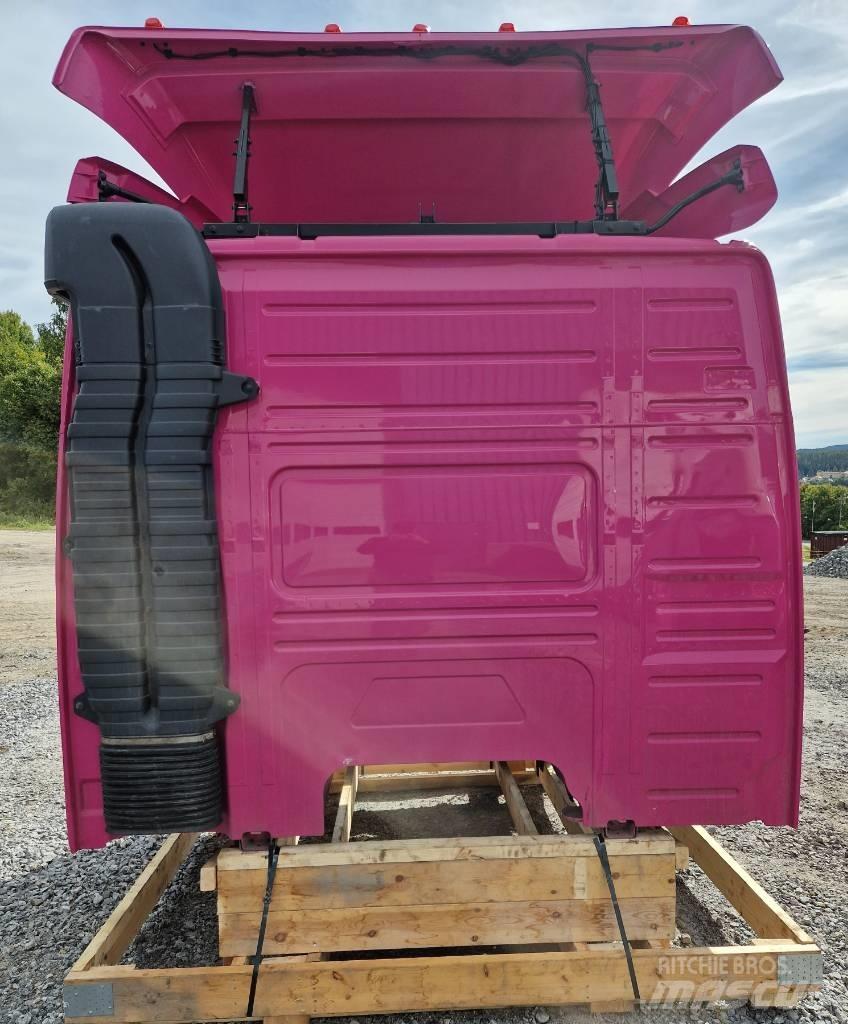 Volvo FM cabin L2H2 كابينة والداخلية