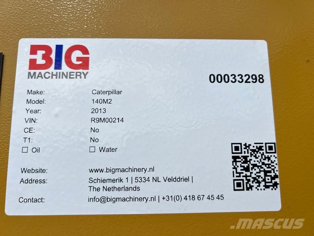 CAT 140M2 معدات تمهيد الطرق