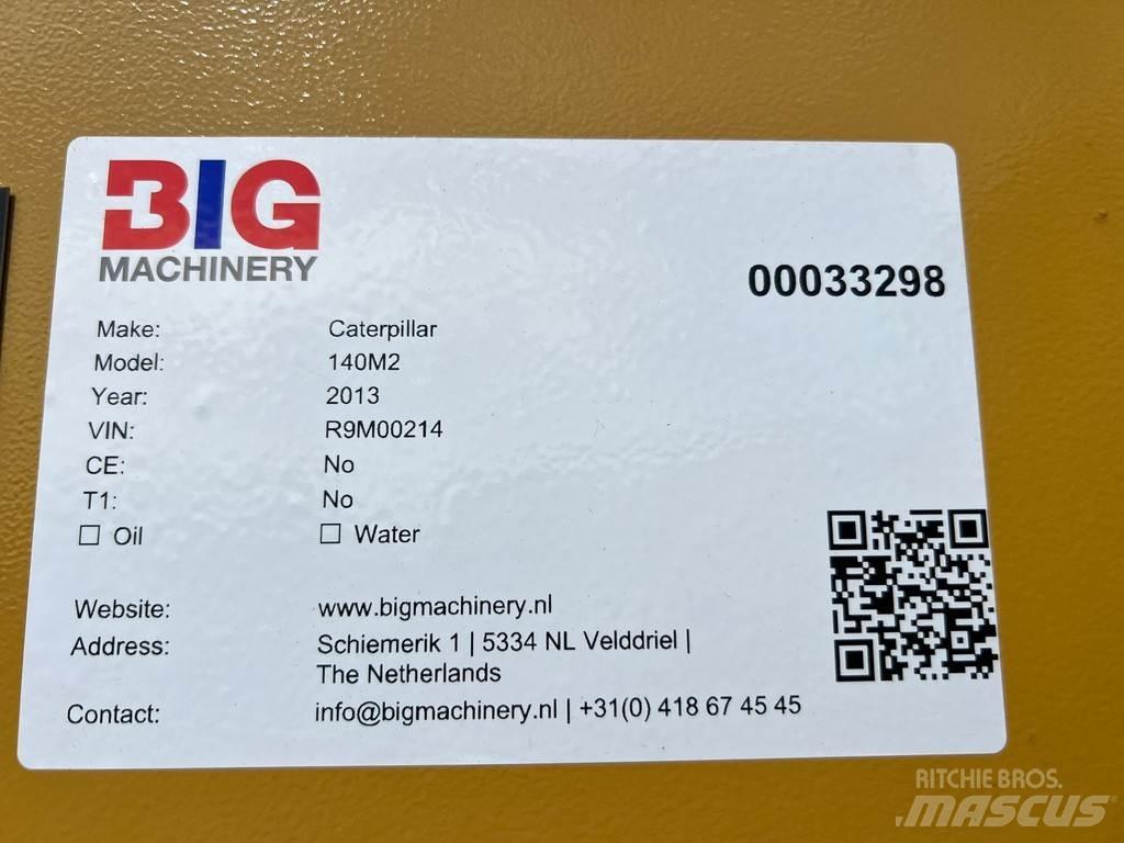 CAT 140M2 معدات تمهيد الطرق