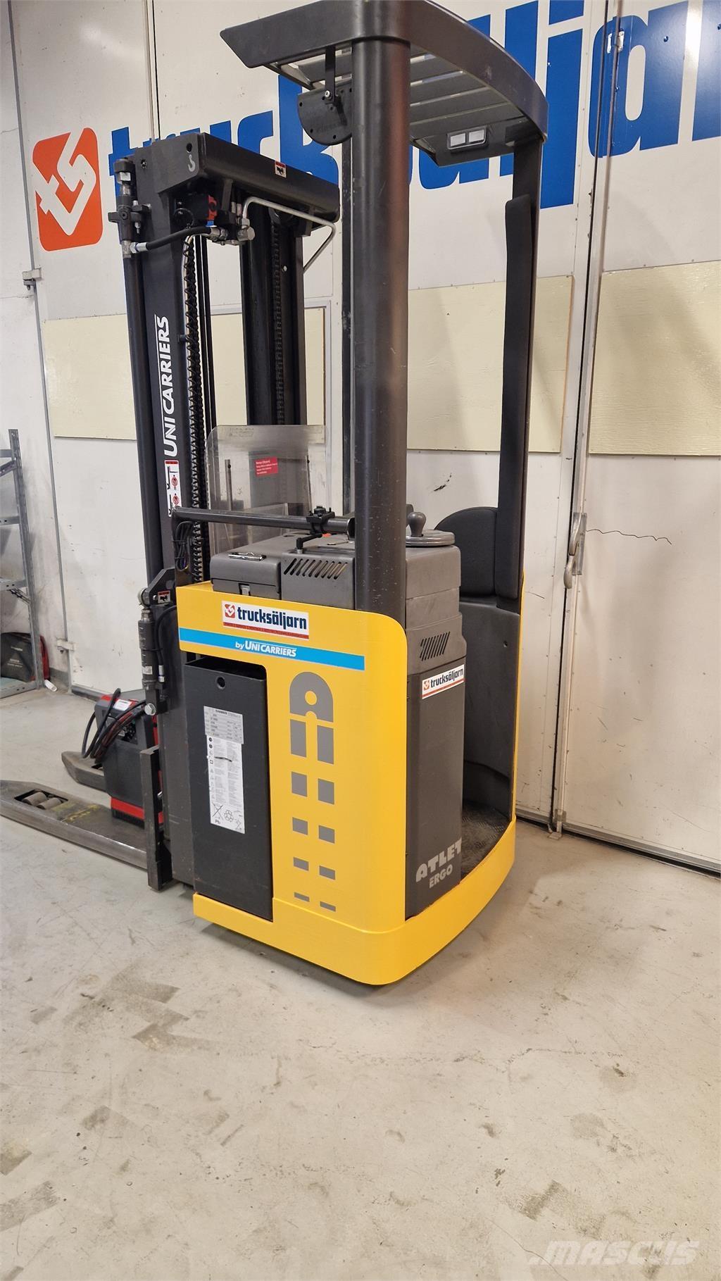 Atlet A160SDTFVHSN شاحنات مناولة ذاتية الدفع