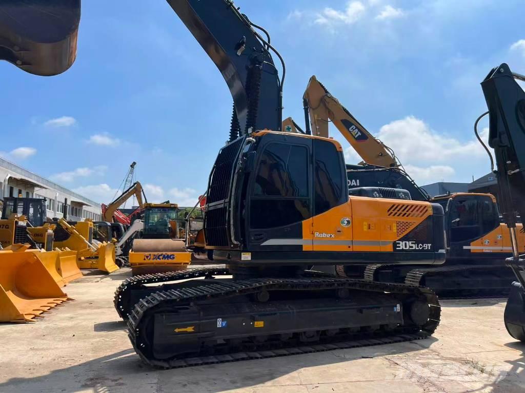 Hyundai R305LC-9T حفارات زحافة