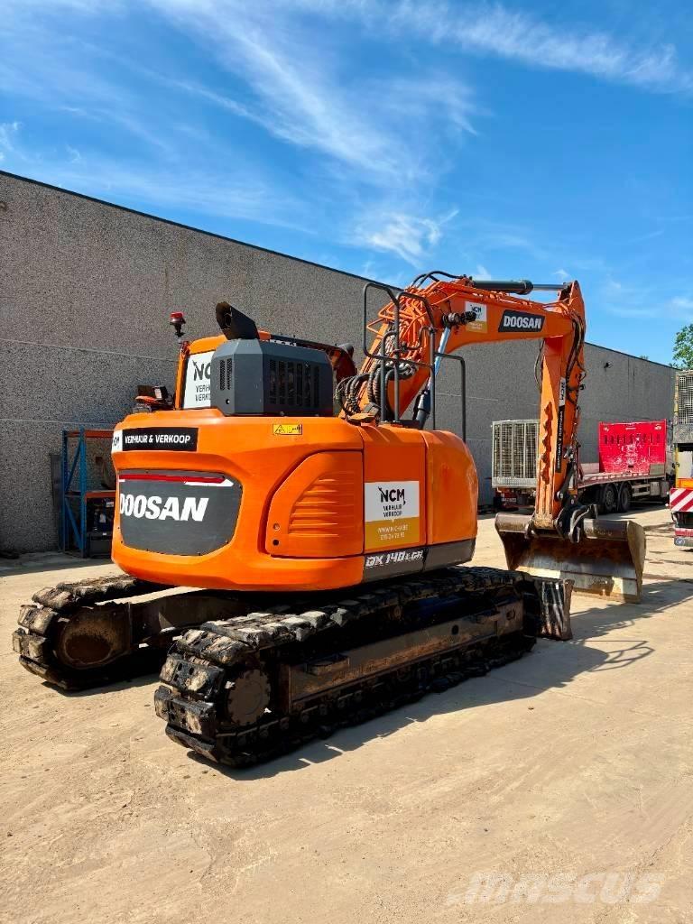 Doosan DX 140 LCR-7 حفارات زحافة