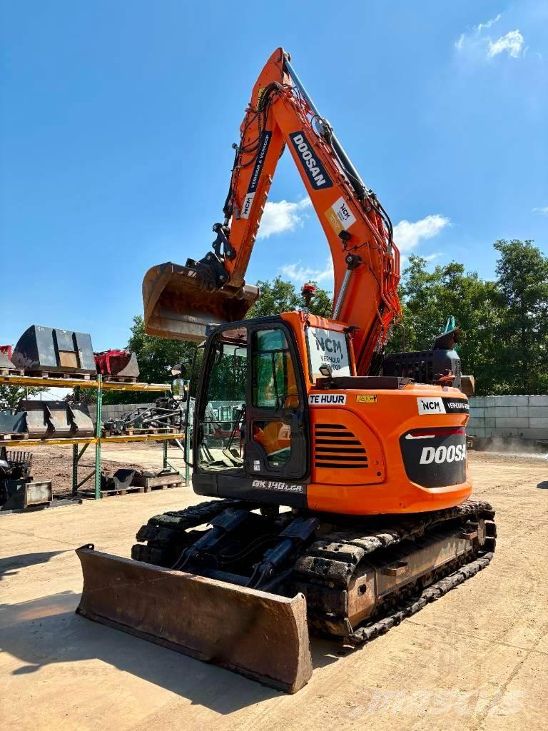 Doosan DX 140 LCR-7 حفارات زحافة