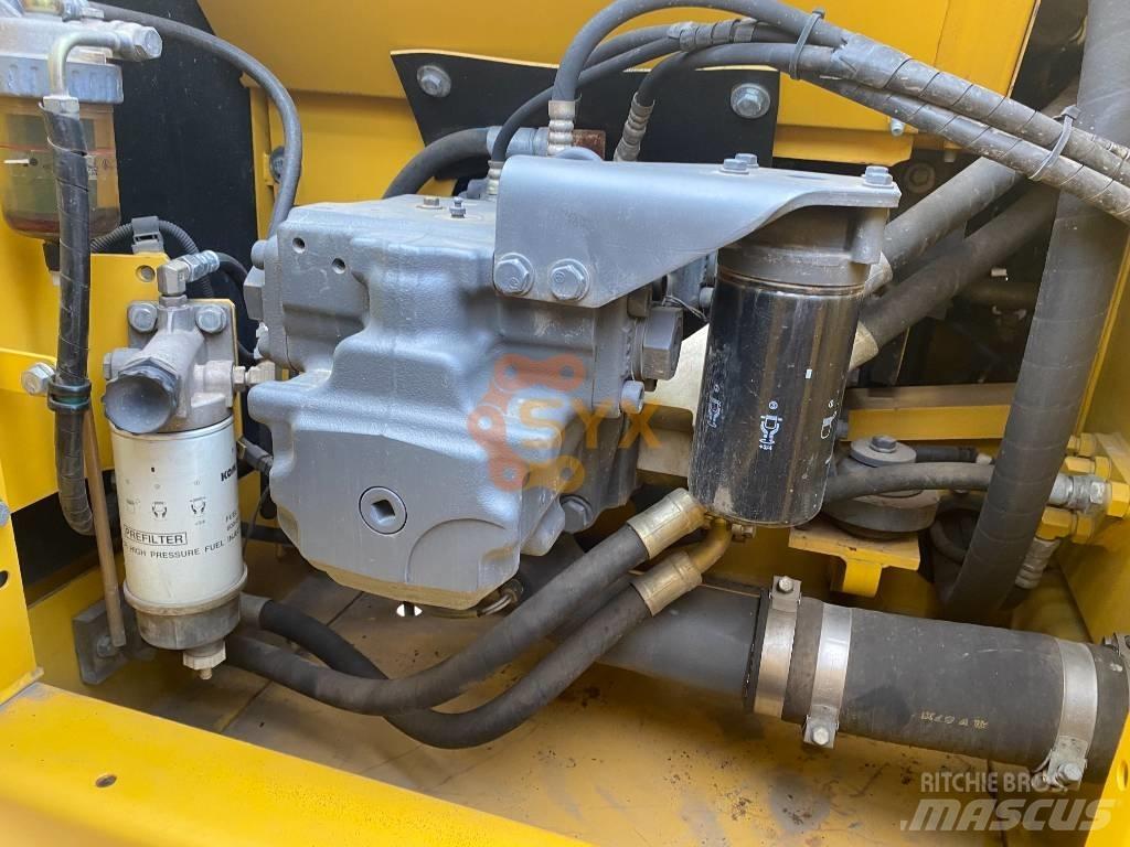 Komatsu PC 220 -8N1 حفارات زحافة