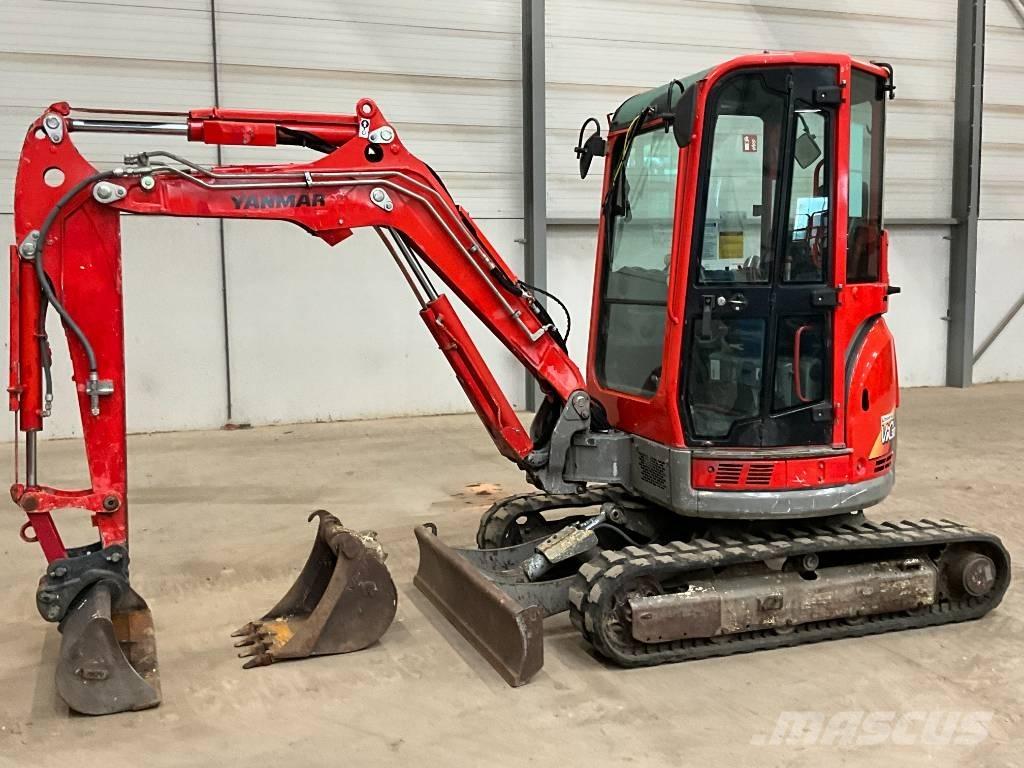 Yanmar Vio 33 U حفارات صغيرة أقل من 7 طن (حفارات صغيرة)