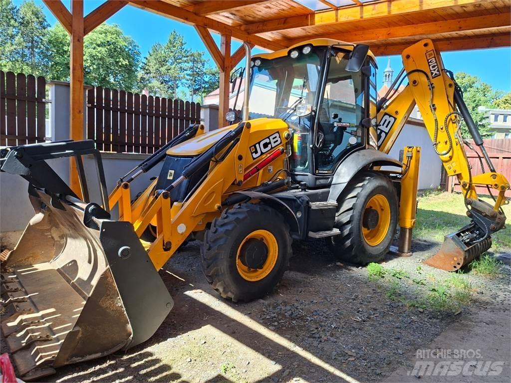 JCB 3CX 4X4 أخرى