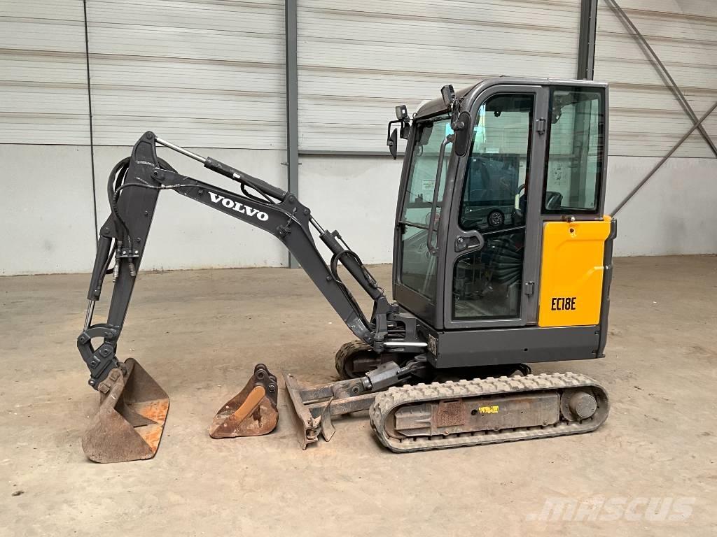 Volvo EC 18 E حفارات صغيرة أقل من 7 طن (حفارات صغيرة)