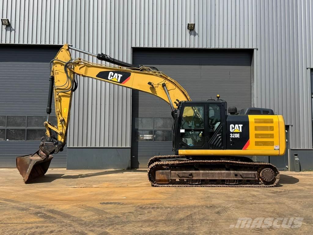 CAT 320EL حفارات زحافة