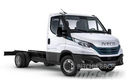 Iveco Daily 7,2 ton شاحنات مسطحة/مفصلية الجوانب