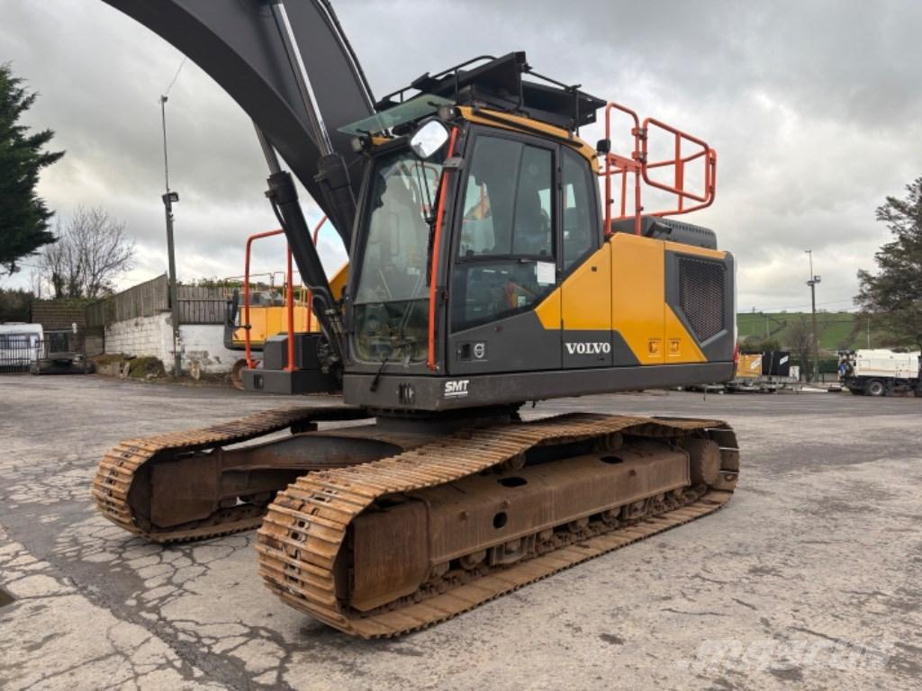 Volvo EC 250 EL حفارات زحافة