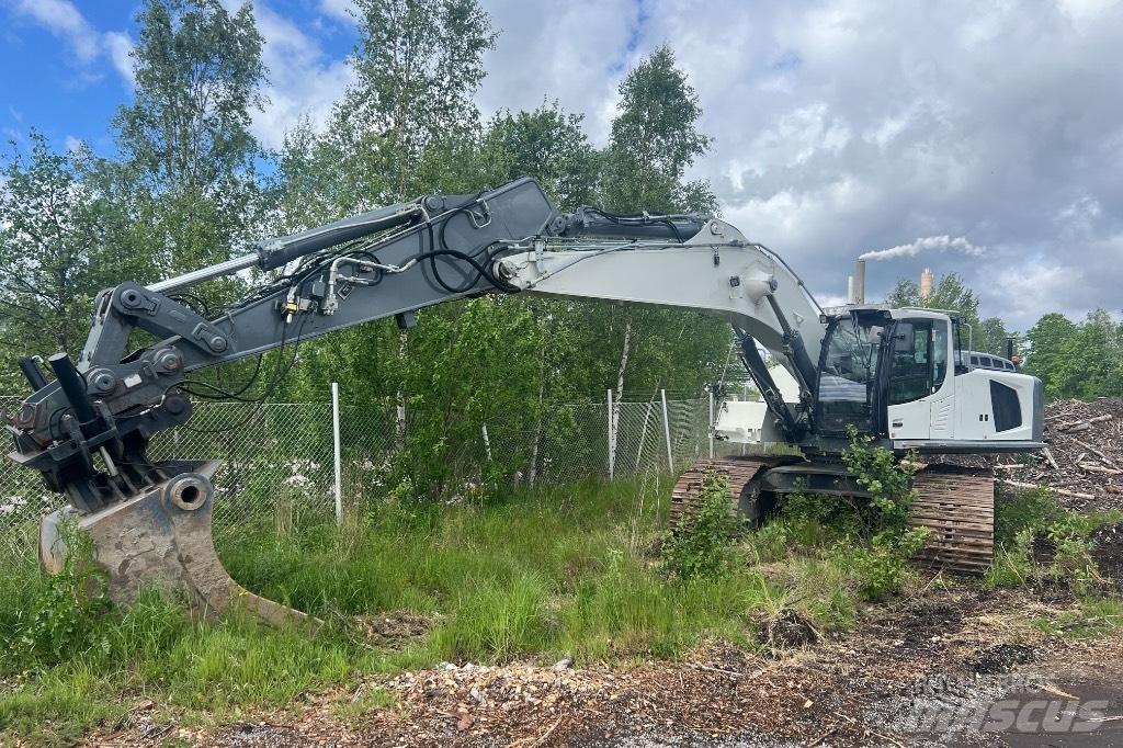 Liebherr R 946 حفارات زحافة