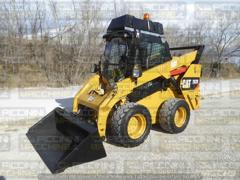 CAT 262D لوادر انزلاقية التوجيه