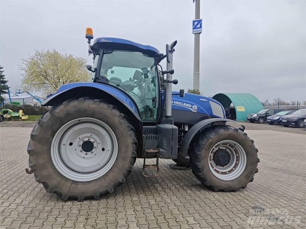 New Holland T7.200 الجرارات