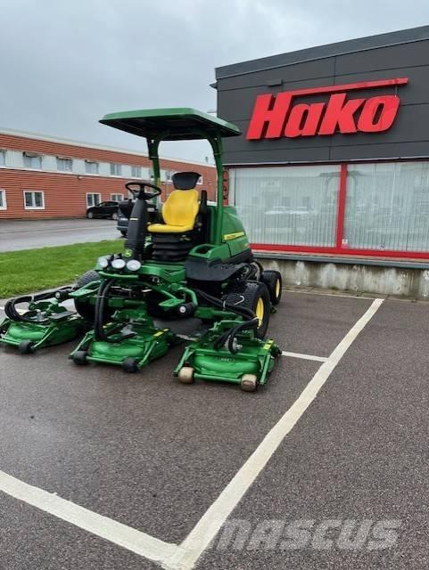 John Deere 9009A ماكينات جز العشب