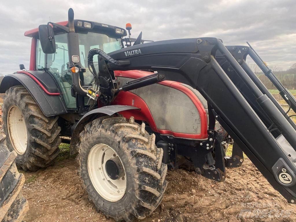 Valtra T191 الجرارات