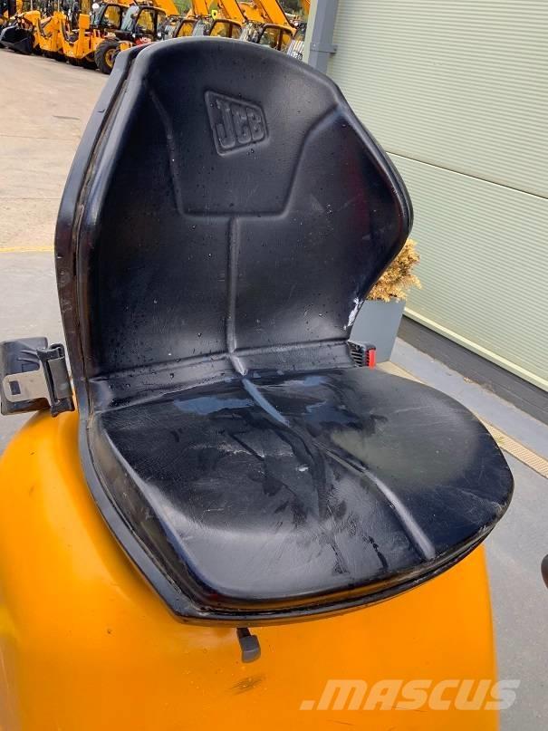 JCB 8008 CTS حفارات صغيرة أقل من 7 طن (حفارات صغيرة)
